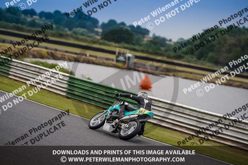 enduro digital images;event digital images;eventdigitalimages;mallory park;mallory park photographs;mallory park trackday;mallory park trackday photographs;no limits trackdays;peter wileman photography;racing digital images;trackday digital images;trackday photos